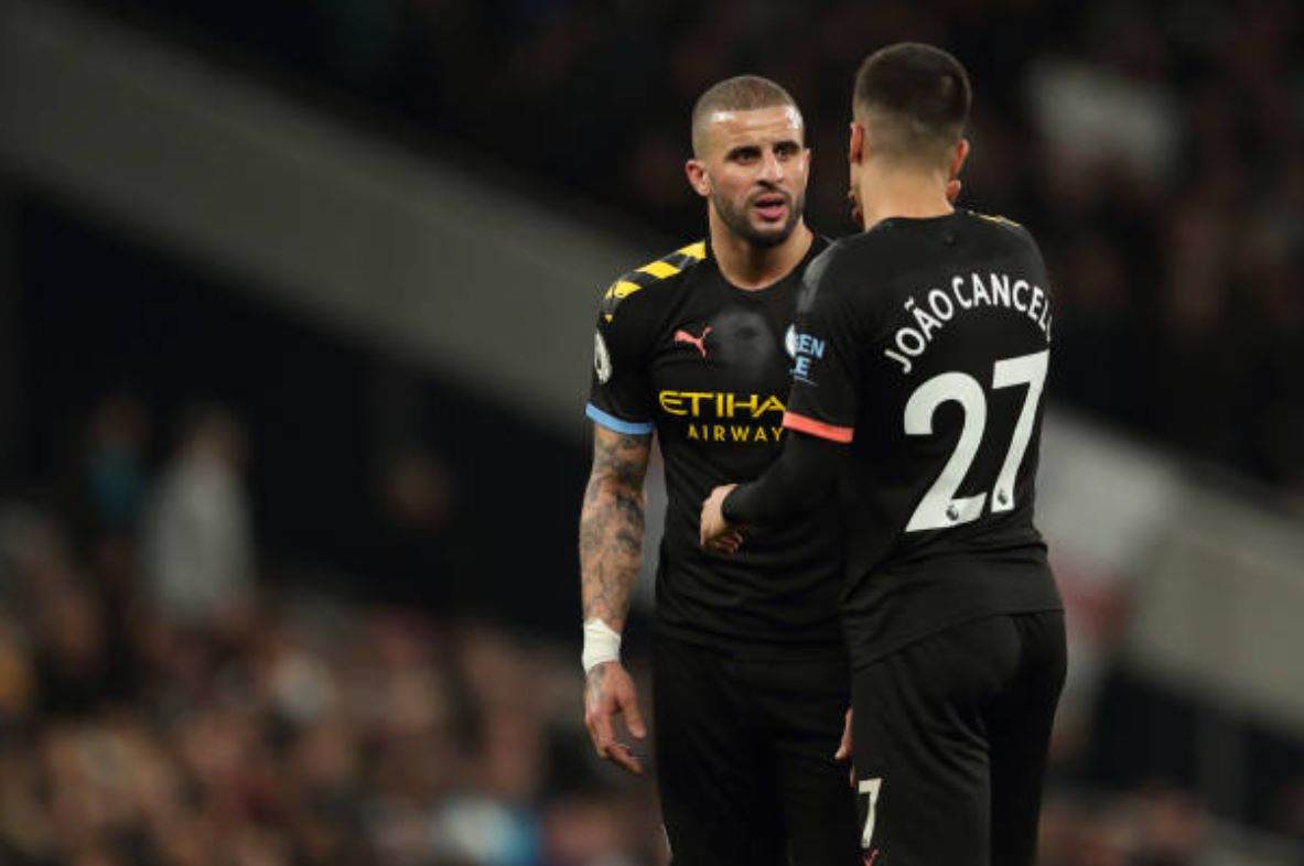 Al Hilal muốn chiêu mộ Walker và Cancelo.